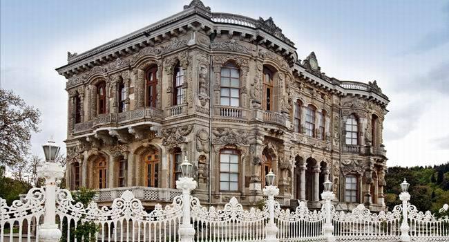 İstanbul Tarihine Işık Tutan En Önemli Kasırlar